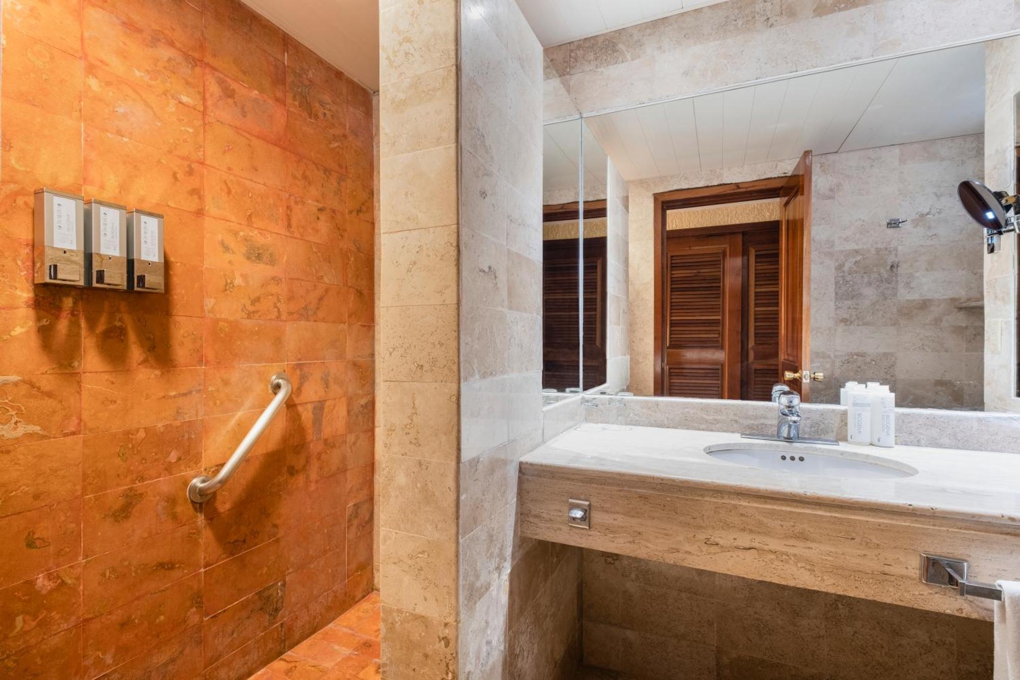 Iberostar Waves Quetzal 5* Playa del Carmen